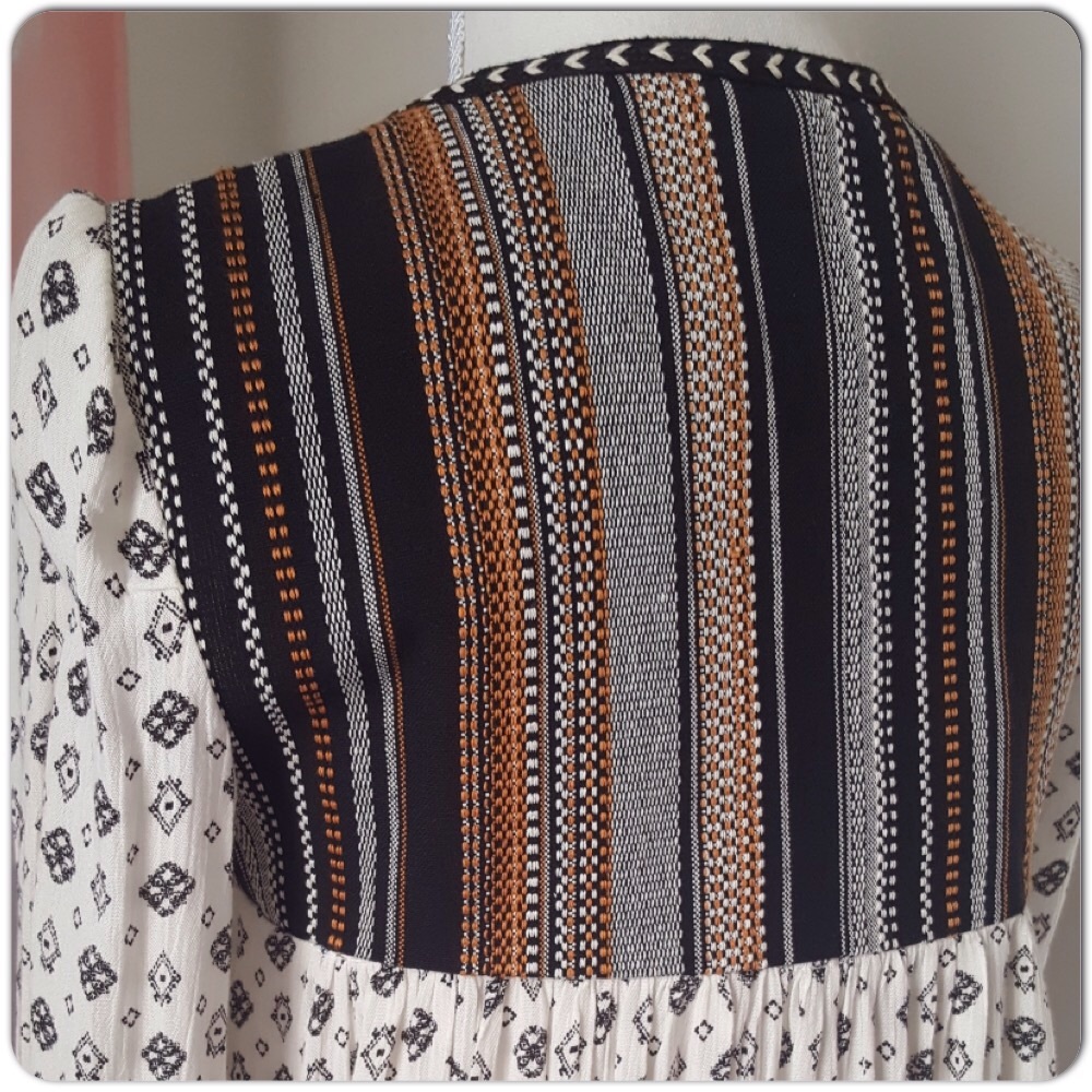Cardigan - Picture 5 of 5